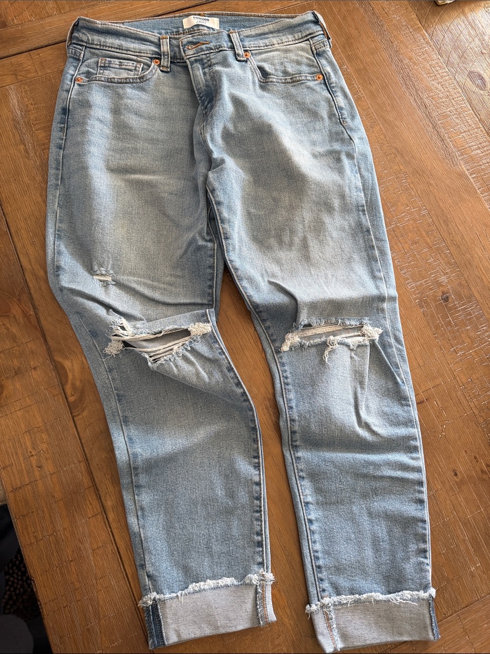 Denizen from Levi's Light Blue Distressed Cropped Jeans